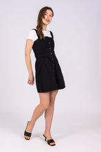 Carica l'immagine nel visualizzatore di Gallery, vestito cotone nero estivo erdenite di alzavola moda sostenibile, indossato