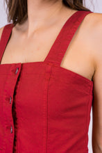 Carica l&#39;immagine nel visualizzatore di Gallery, vestito cotone rosso estivo erdenite di alzavola moda sostenibile, dettaglio spallina
