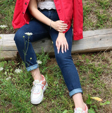 Carica l&#39;immagine nel visualizzatore di Gallery, Lionora - Pantalone denim donna
